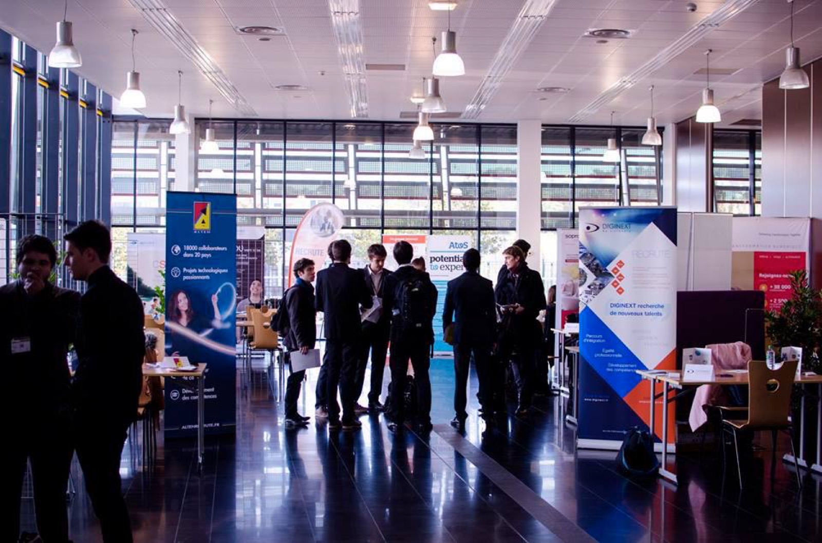 Vue intérieure de l'espace forum